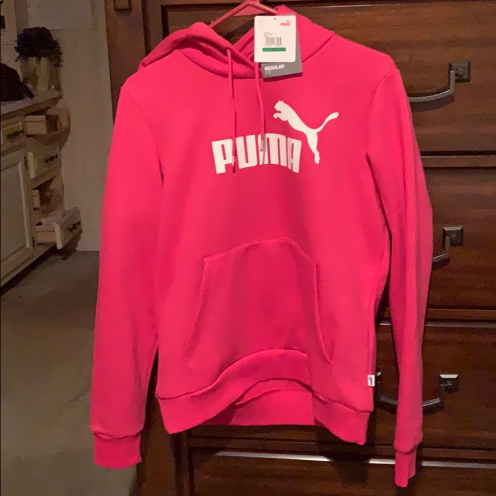 PUMA Women's Essentials Pullover Hoodie